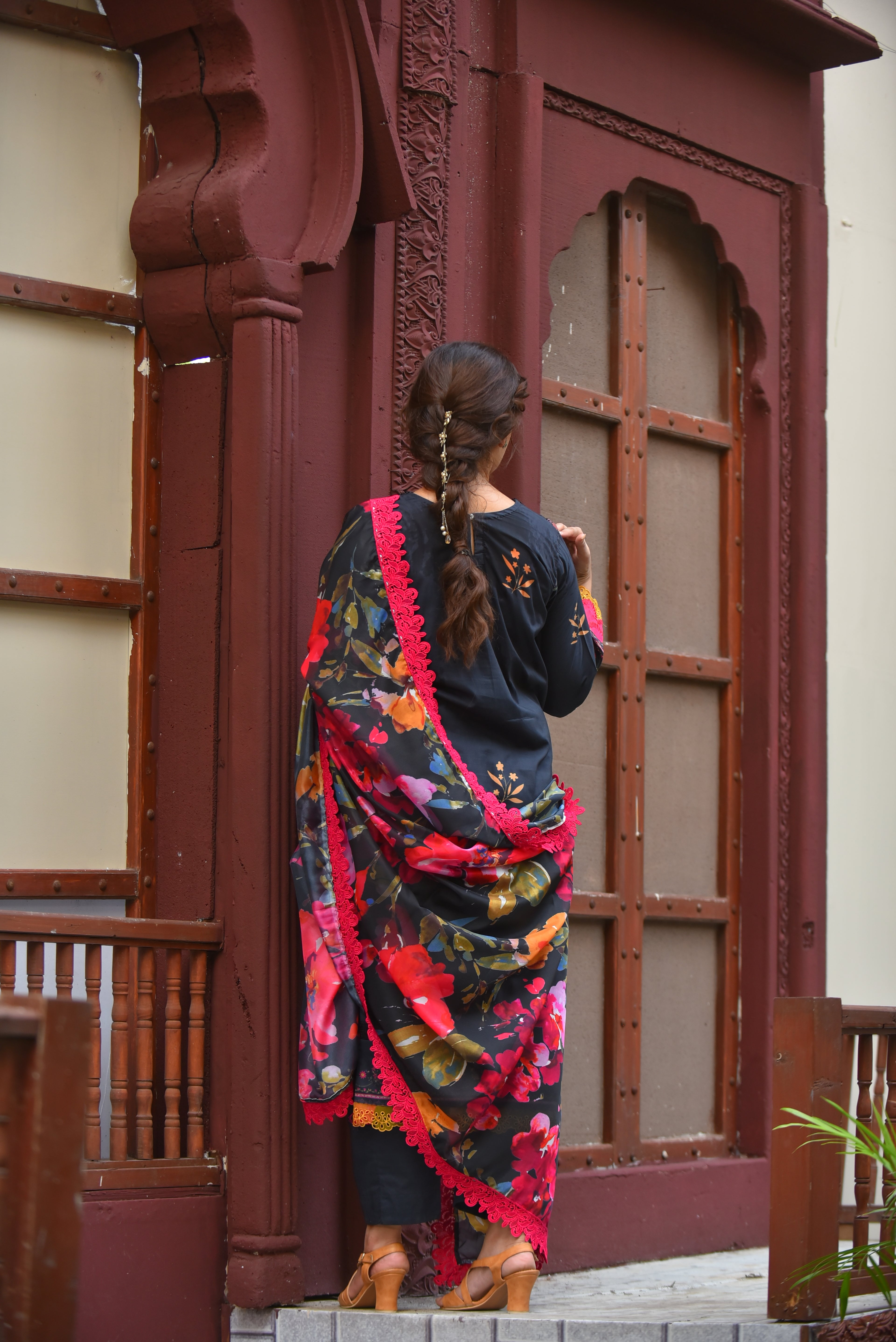 Atish (Black 3pc)