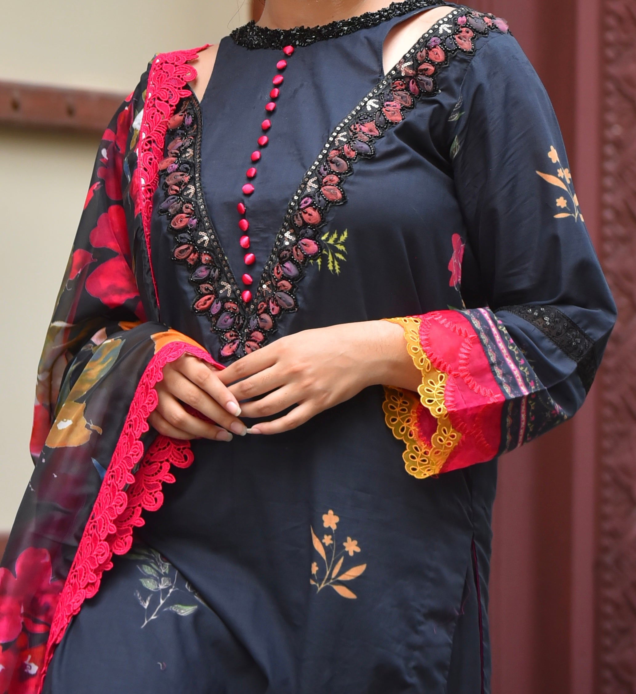 Atish (Black 3pc)