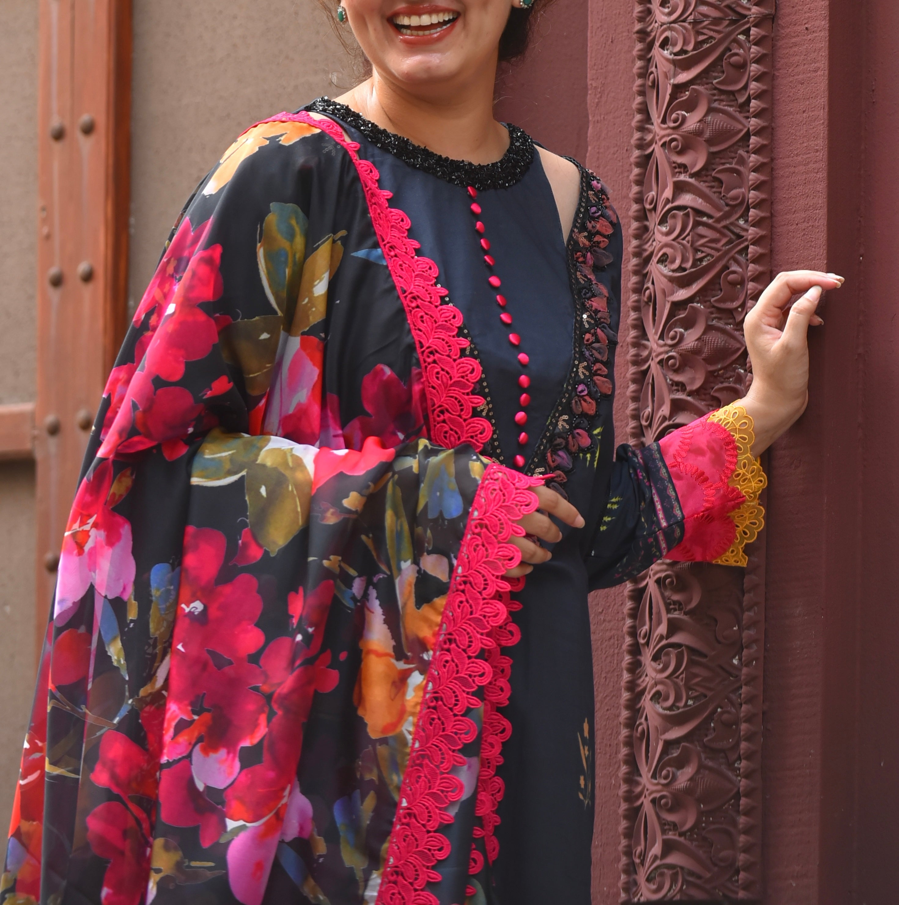Atish (Black 3pc)