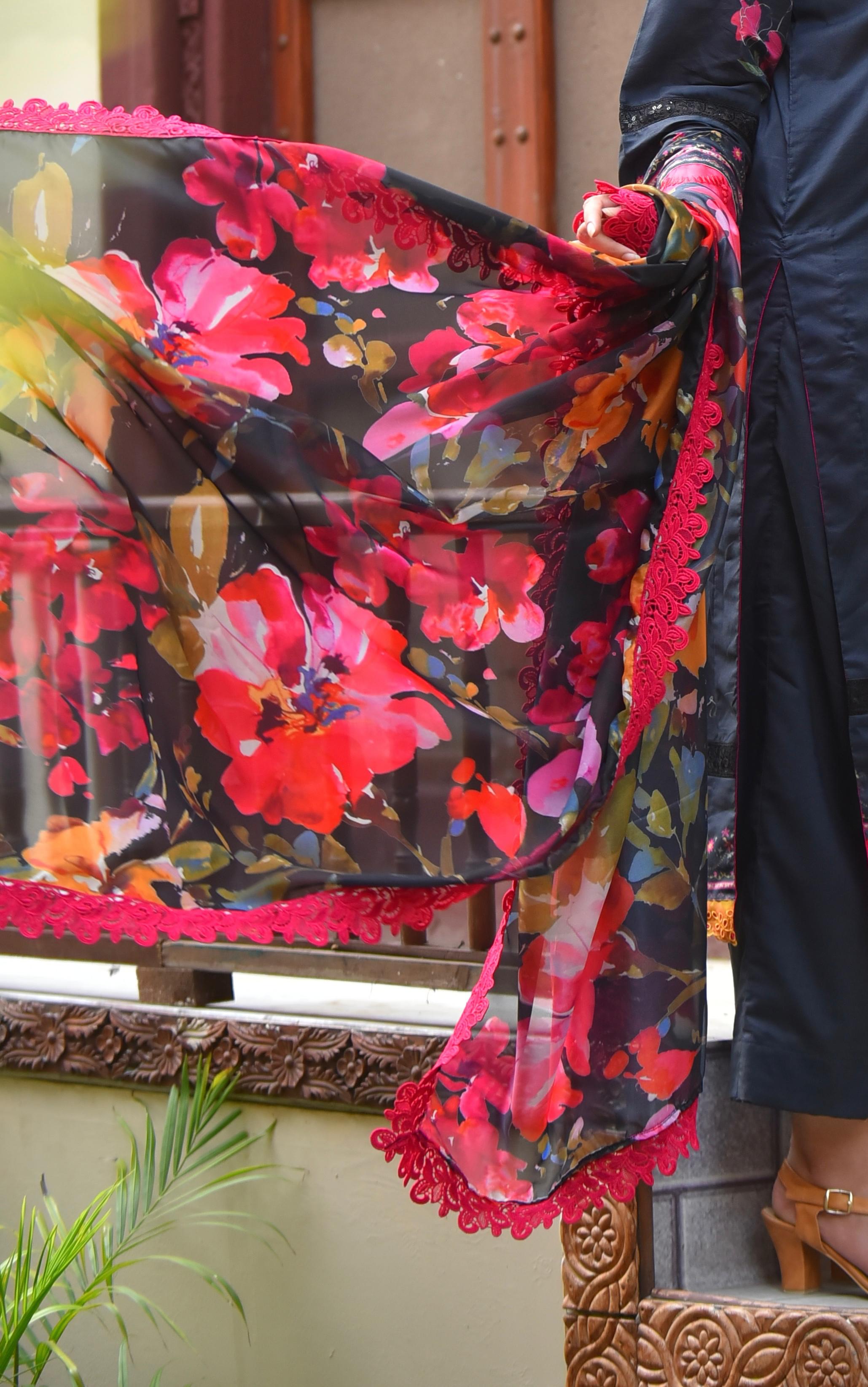 Atish (Black 3pc)
